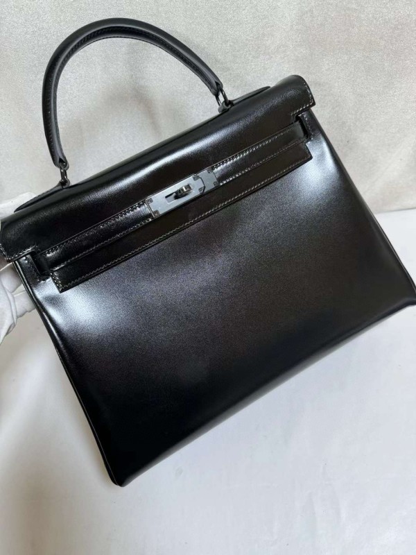 Hermes(完成の前にお客様と連絡して完璧を確認します)
