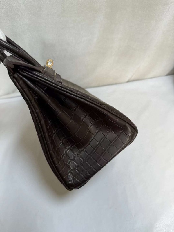Hermes(完成の前にお客様と連絡して完璧を確認します)
