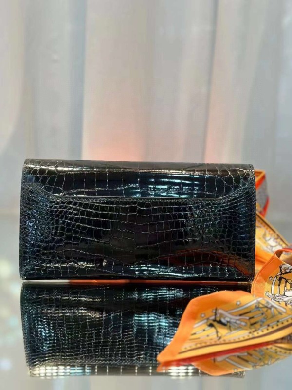Hermes(完成の前にお客様と連絡して完璧を確認します)
