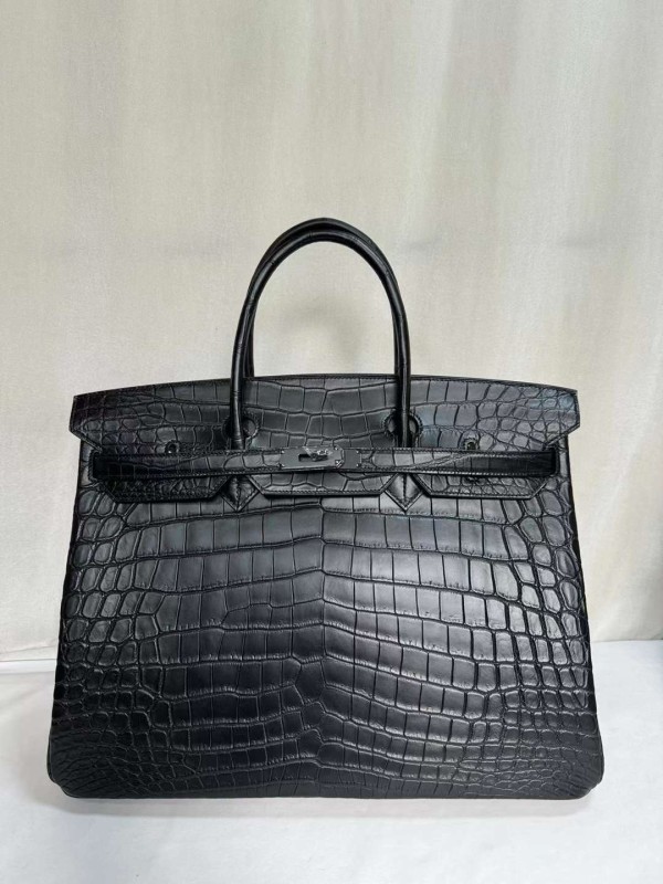 Hermes(完成の前にお客様と連絡して完璧を確認します)