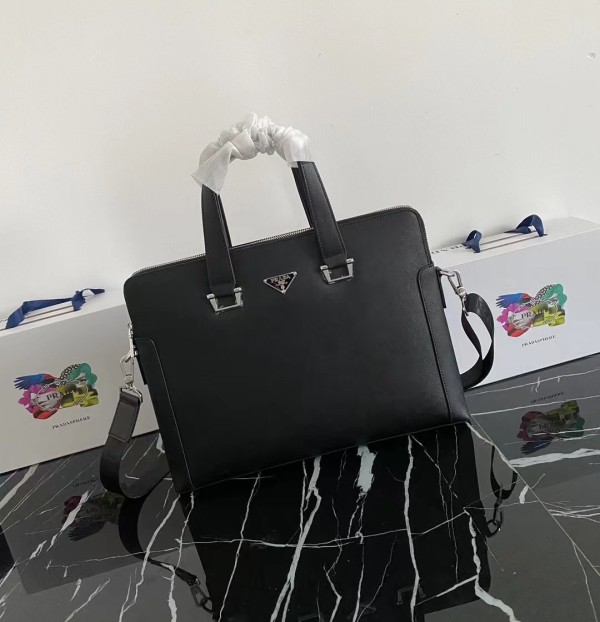 Prada(00069-1)