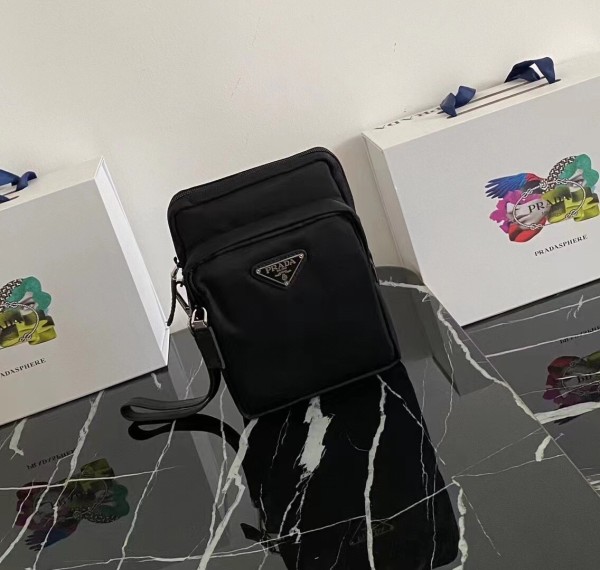 Prada(2NA011-064-F0002)
