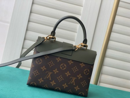 Louis Vuitton(Locky BB)