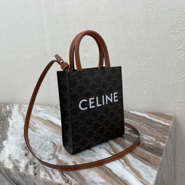 Celine(CABAS TRIOMPHE)