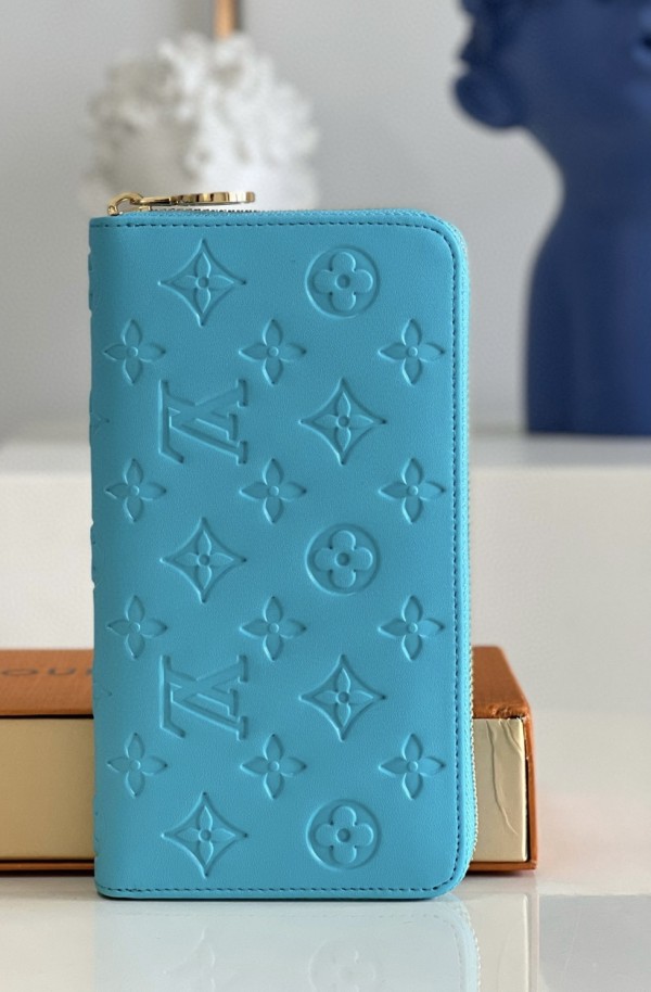 Louis Vuitton (Zippy)