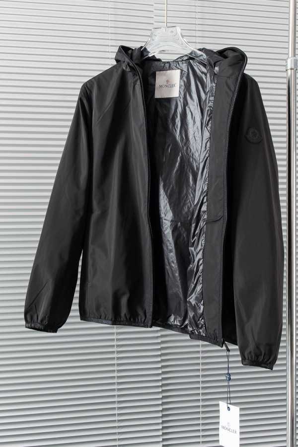 Moncler