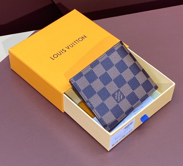 Louis Vuitton (Amerigo)