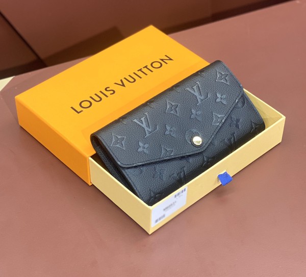Louis Vuitton (Sarah)