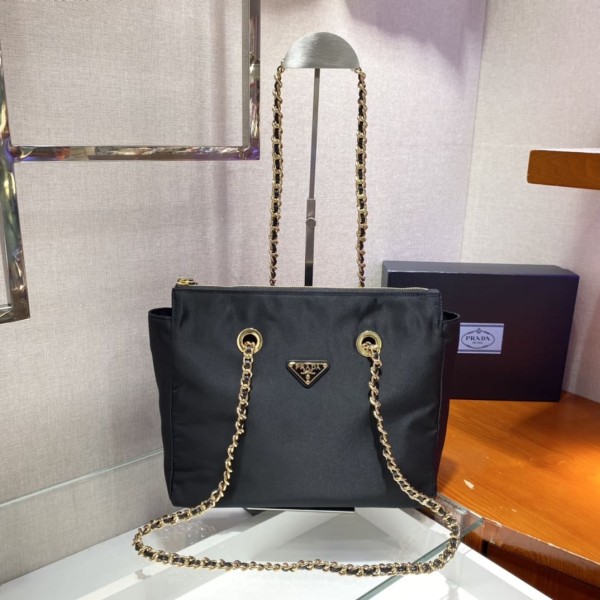 Prada(1BD621)