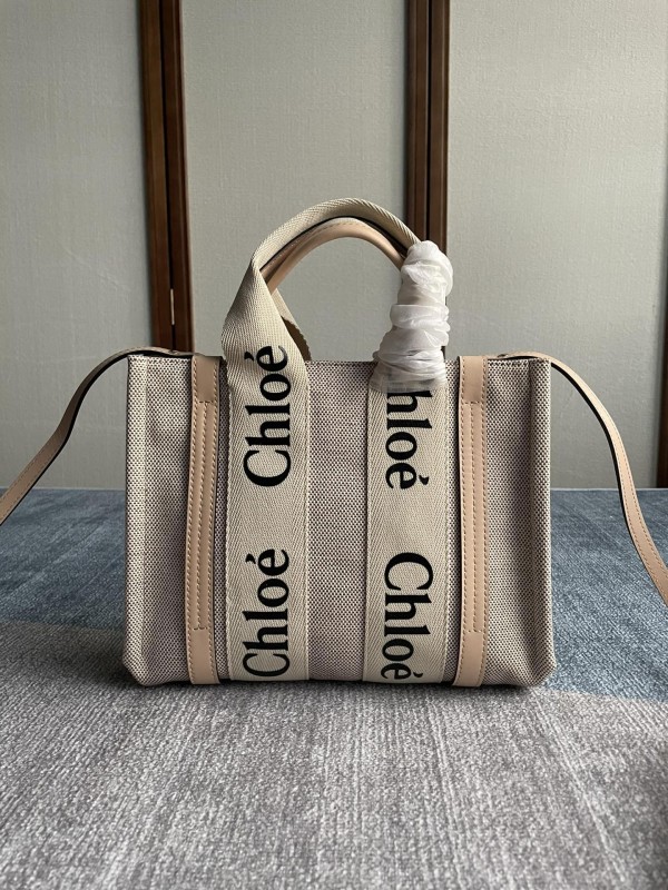 Chloe(Woody)