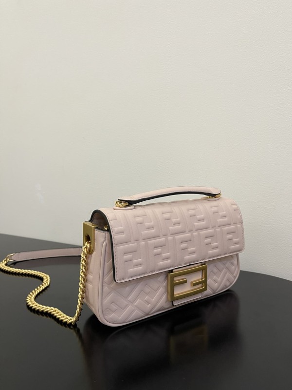 Fendi(Baguette)