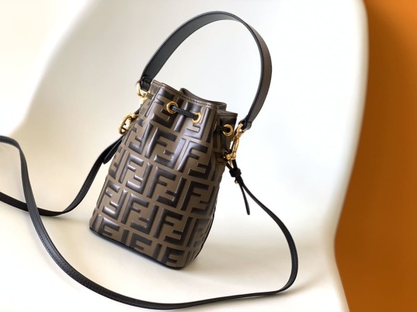 Fendi(Mon Tresor)