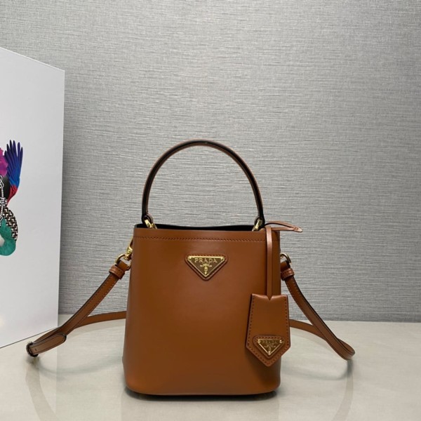 Prada(Panier)