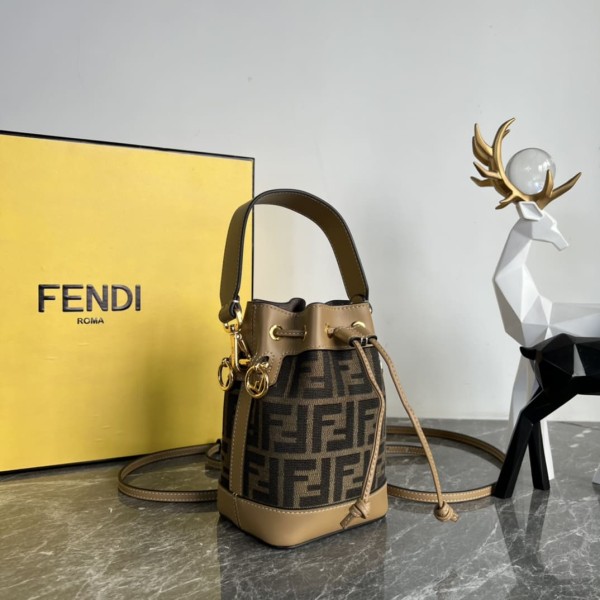Fendi(Mon Tresor)
