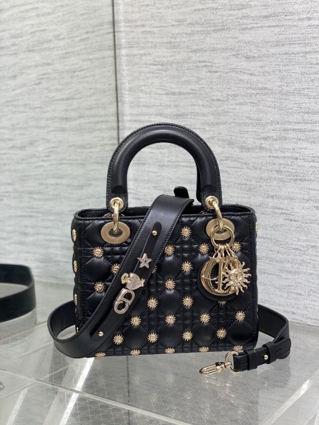 Dior(Lady)