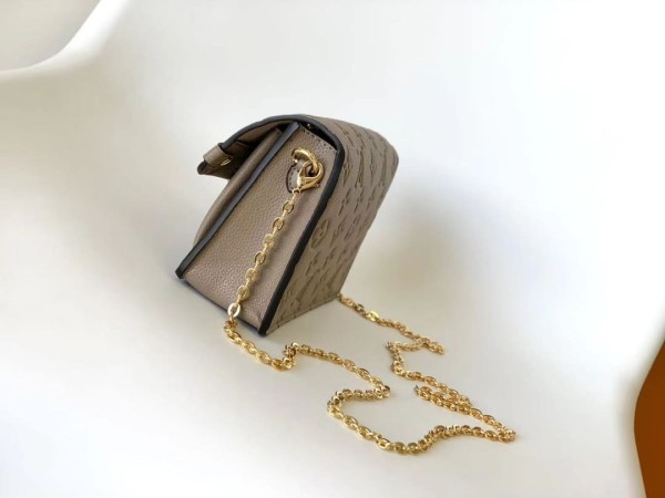 Louis Vuitton(Vavin)