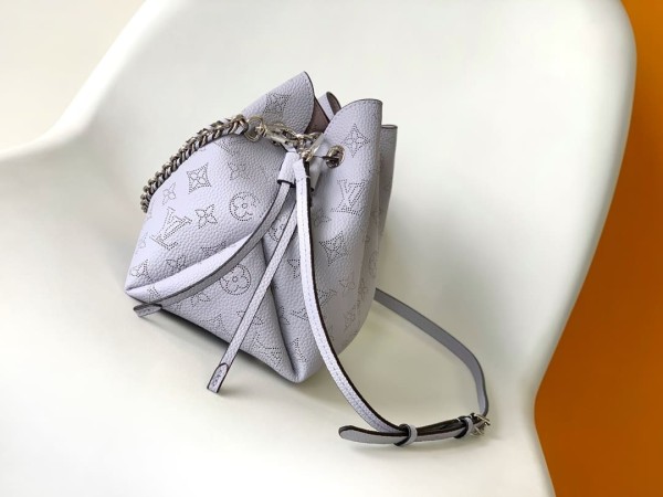 Louis Vuitton(Bella)