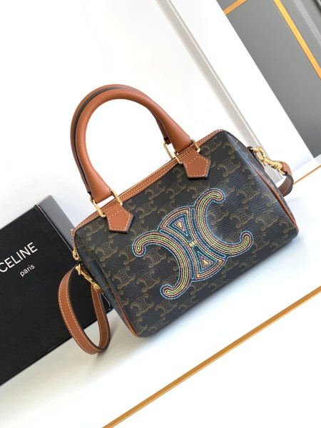 Celine(TRIOMPHE)