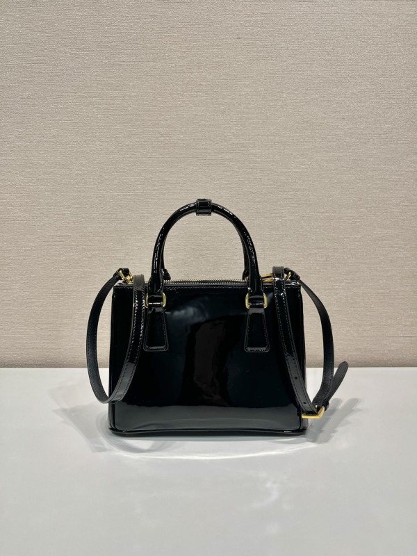 Prada(Galleria)