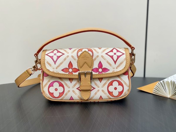 Louis Vuitton(Nano Diane)
