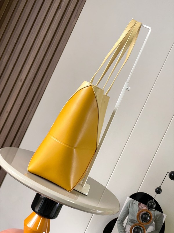 Loewe(puzzle Fold)