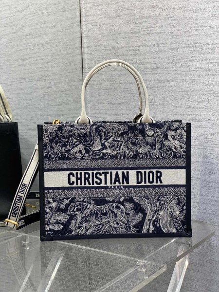 Dior(Book Tote)
