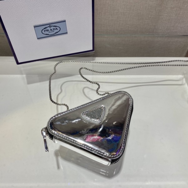 Prada(1BD733)
