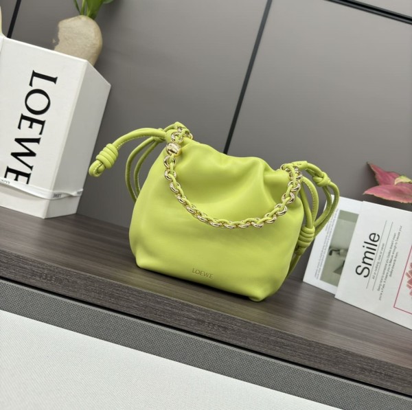 Loewe(Flamenco Purse)