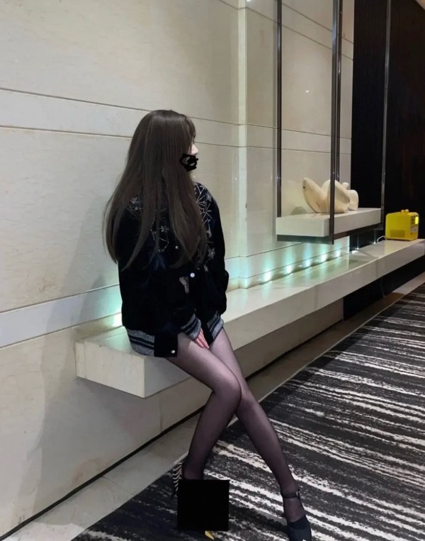 SAINT LAURENT  SLP