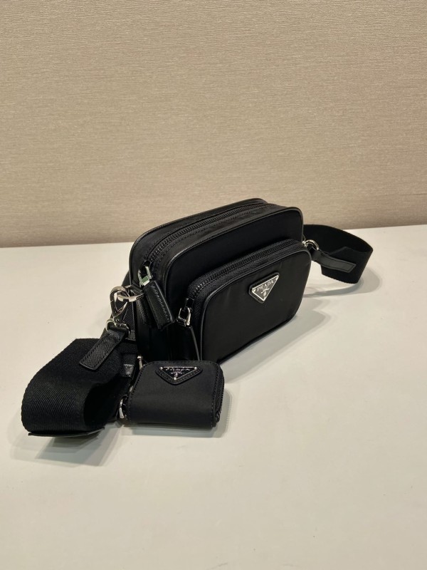 Prada(2VH172)