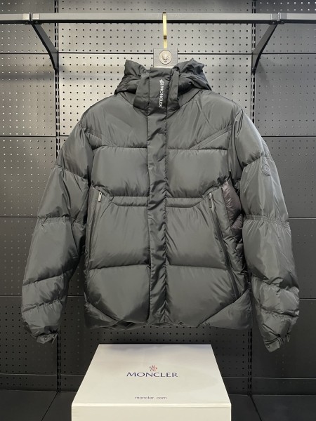 Moncler
