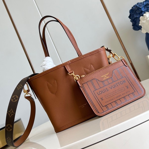 Louis Vuitton(Neverfull Bandoulière Inside Out BB)