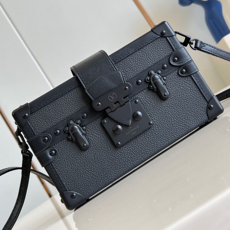 Louis Vuitton(Petite Malle )