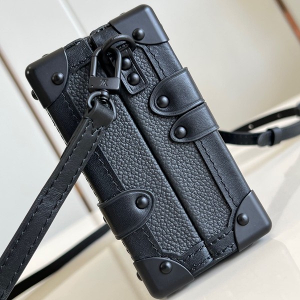 Louis Vuitton(Petite Malle )